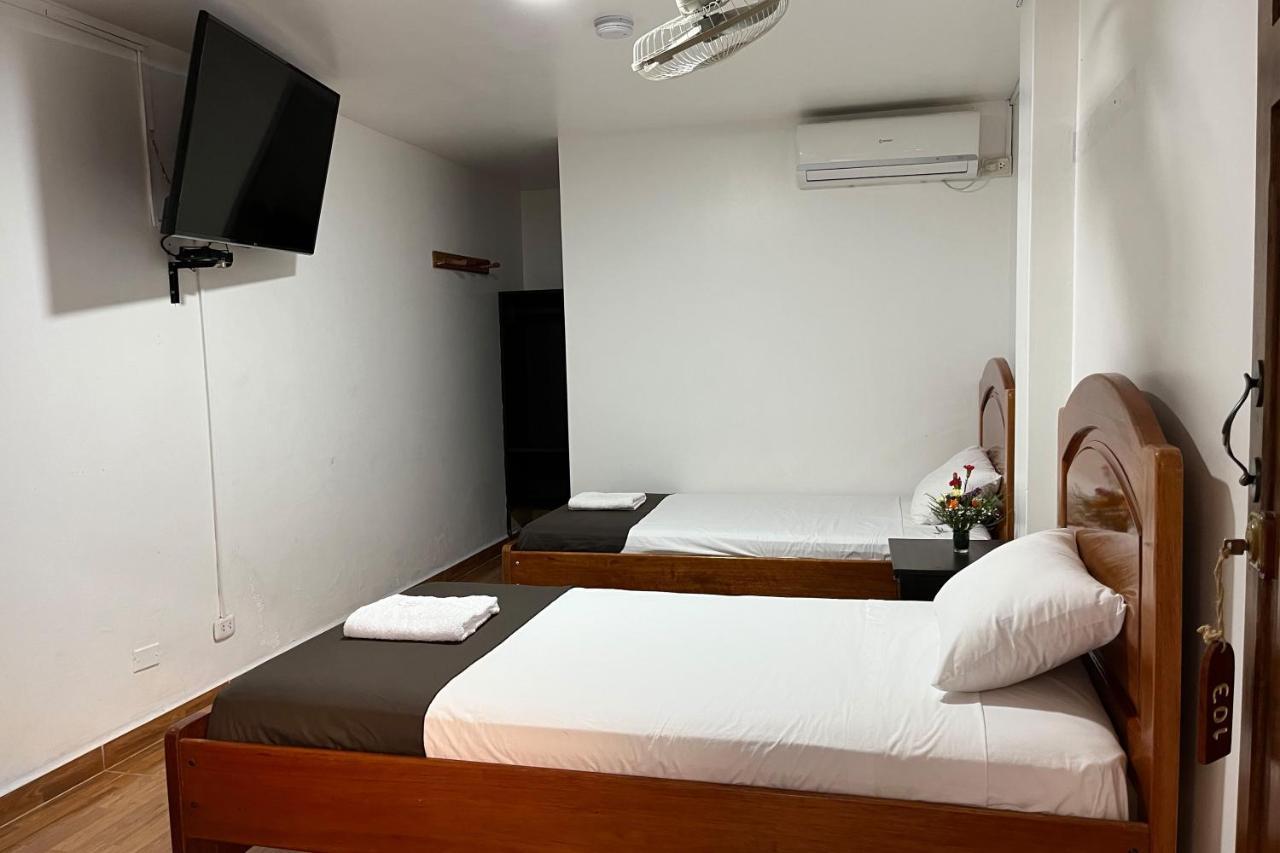Hotel Principe I ปูแอร์โต มัลโดนาโด ภายนอก รูปภาพ