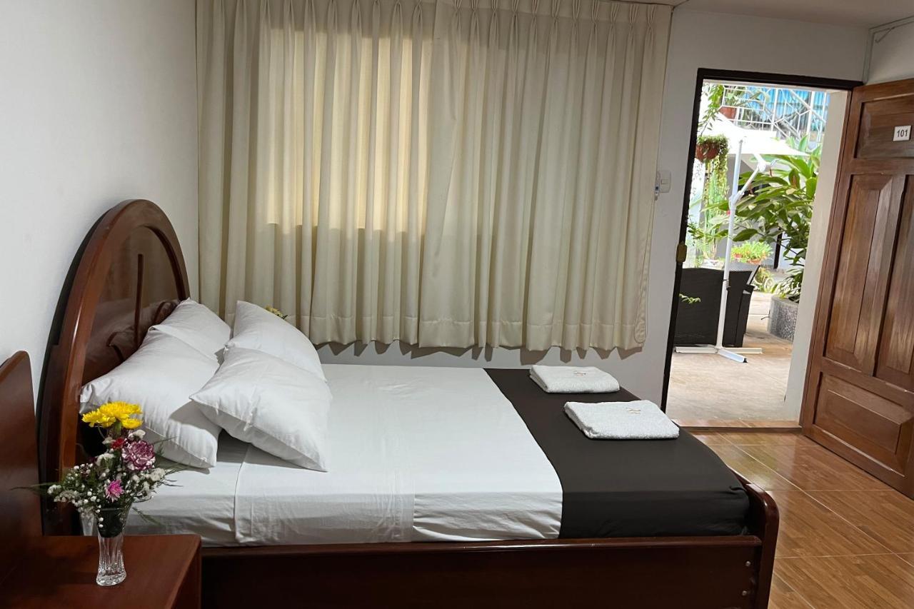Hotel Principe I ปูแอร์โต มัลโดนาโด ภายนอก รูปภาพ
